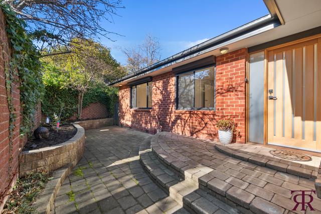 21 Yate Gardens, ACT 2611