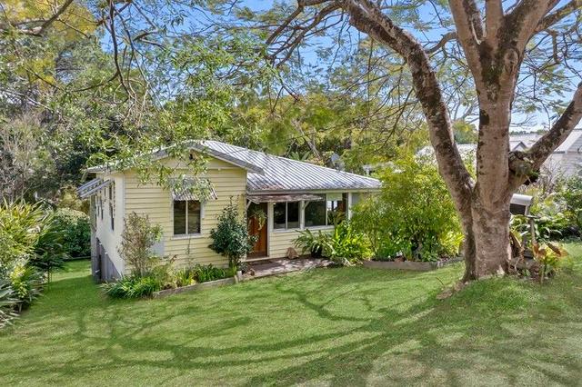 12 Pine Street, QLD 4568