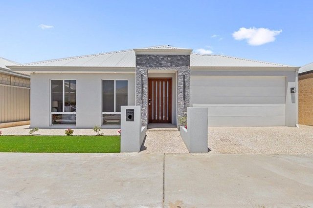 49 Summerhome Parade, WA 6035