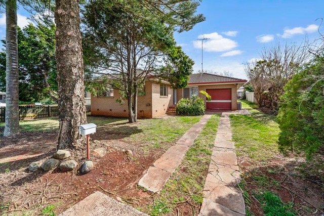 11 Rye Street, QLD 4350