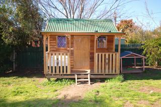 Cubby house