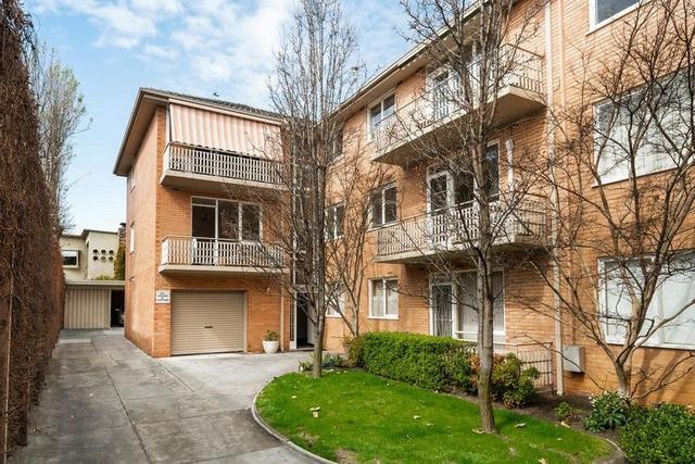 9/114 Kooyong Road, VIC 3143