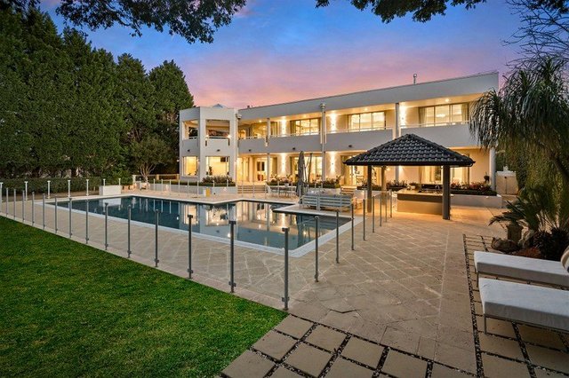 16 The Greenway, NSW 2084