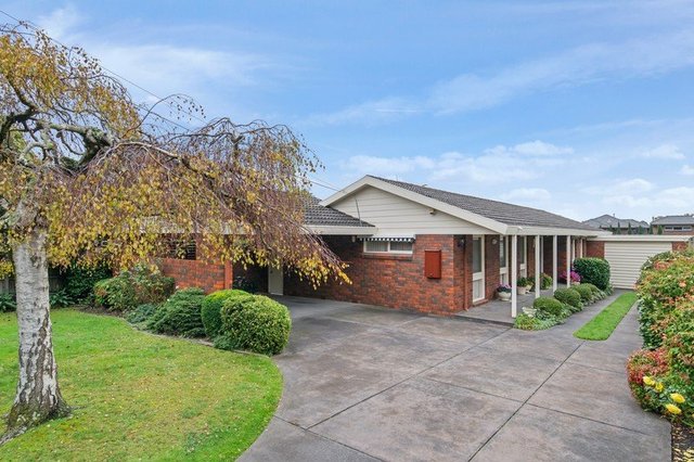 2 Carolina Street, VIC 3149