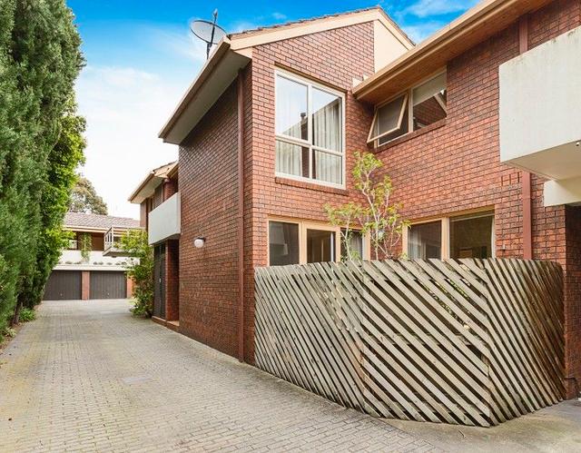 2/16 King  Street, VIC 3185