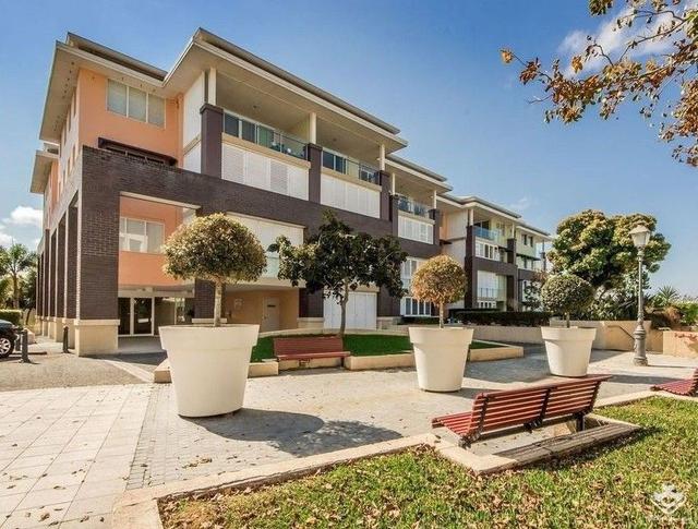 4026/3027 The Boulevard, QLD 4211
