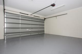 Double Garage (2016-05-19)