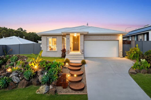 4 McKenzies Crescent, NSW 2536