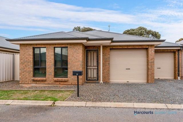 8 Seaview Court, SA 5114