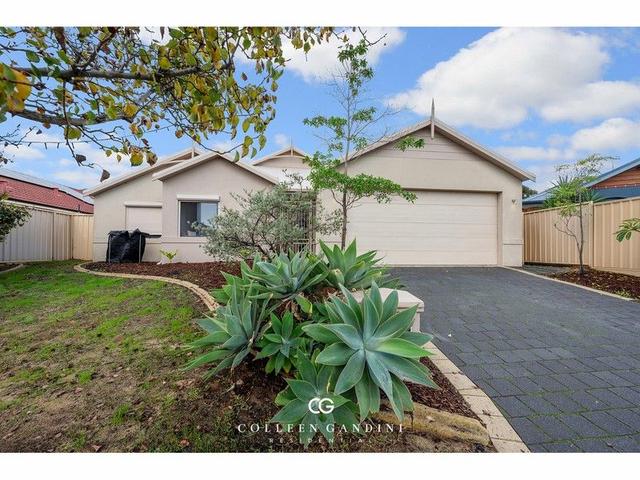12 Wombat Way, WA 6164