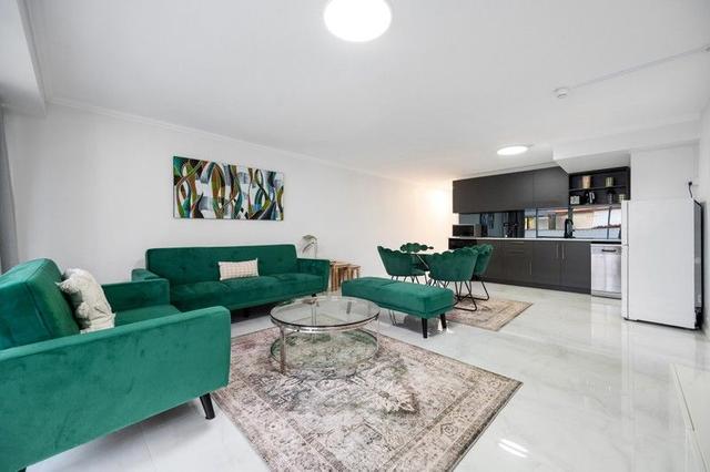 4/140-144 Ferny Avenue, QLD 4217
