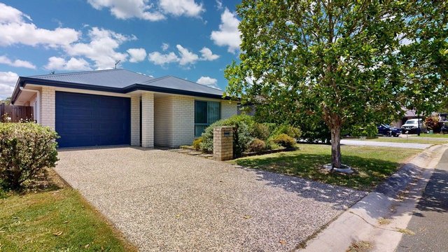 92 Bluestar Circuit, QLD 4510
