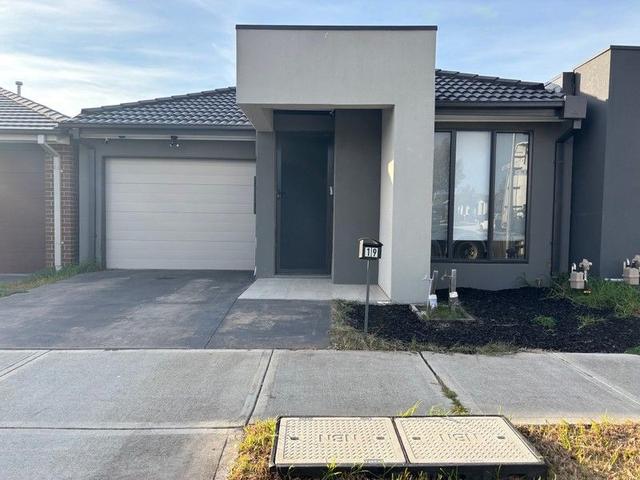 19 Bowenia Avenue, VIC 3064