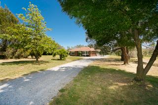12 Nirta Drive