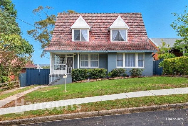 10 Lilian Street, NSW 2560