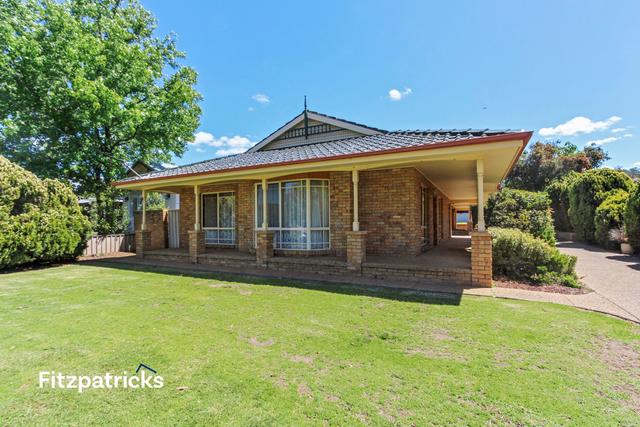 1/2 Plumpton Road, NSW 2650