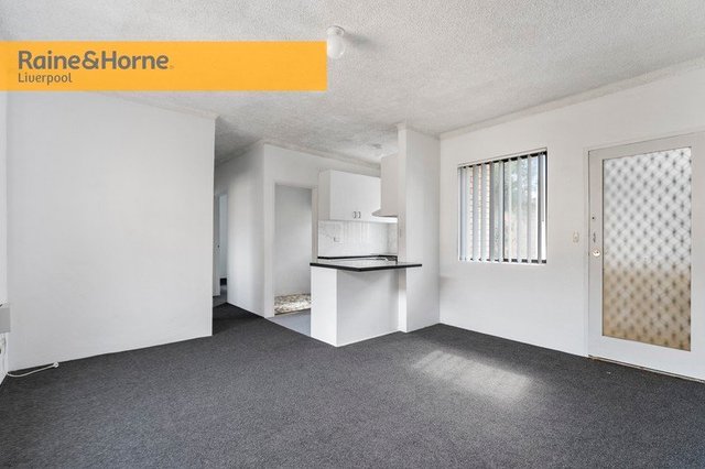 19/42 Copeland Street, NSW 2170