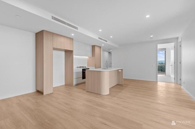 501/146 Surf Parade, QLD 4218