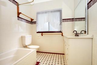 Bathroom - 31 Parker Road , East Corrimal