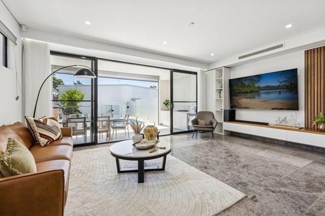 28 Bonanza  Parade, NSW 2219