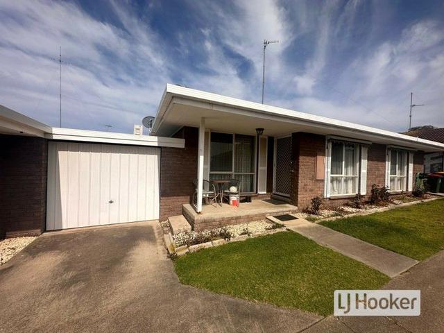 2/27 Main Road, VIC 3880