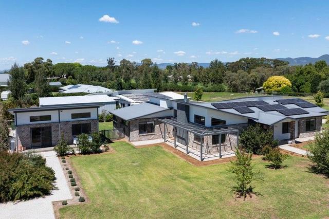 9 Butler Circle, NSW 2850