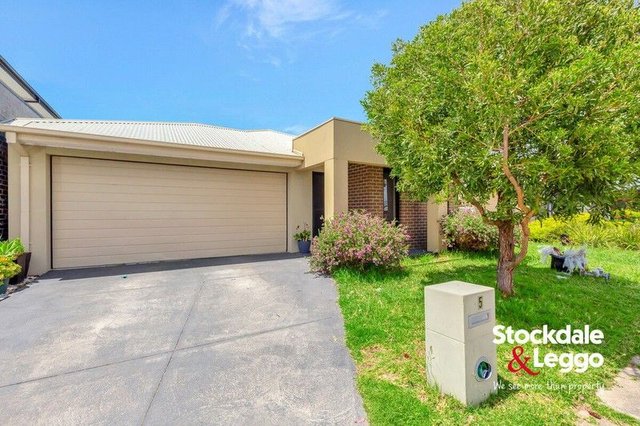5 Straw Flower Circuit, VIC 3059
