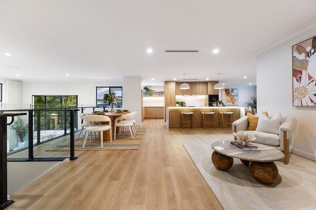 4 Camberwell Circuit, QLD 4226