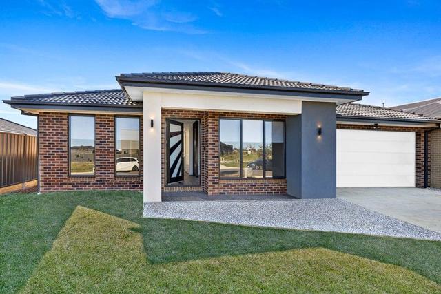 12 Brolga Boulevard, VIC 3358