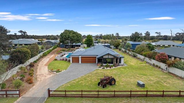 45 Norwood Pass, WA 6280