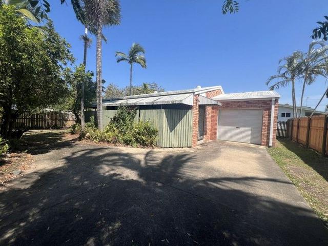 2/67 McKenney Street, QLD 4740