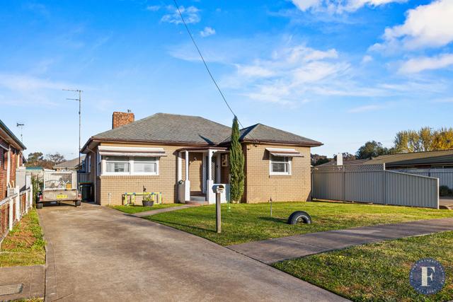 24A Binalong Street, NSW 2594