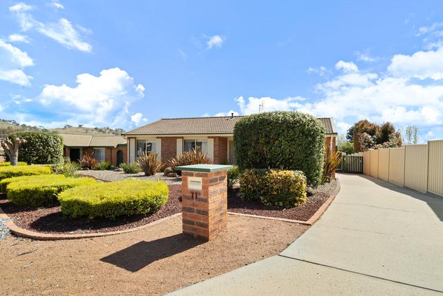 11 Smeaton Circuit, ACT 2906