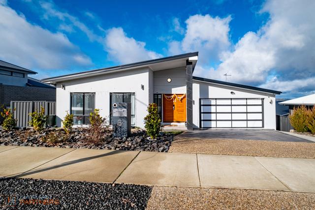 6 Summerhayes Street, ACT 2913