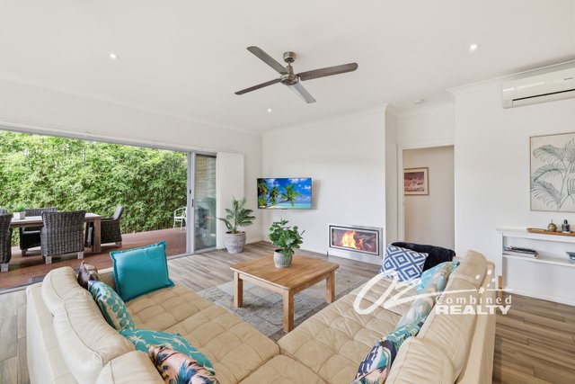 16 Deas Thomson Street, NSW 2540
