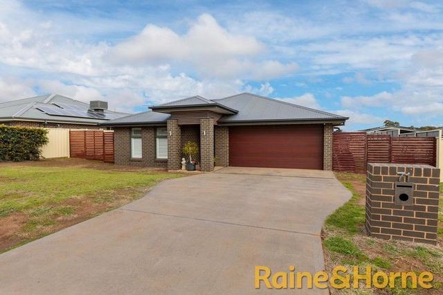 71 Page Avenue, NSW 2830
