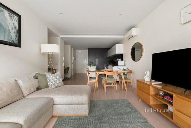 B209/55 John Street, VIC 3057