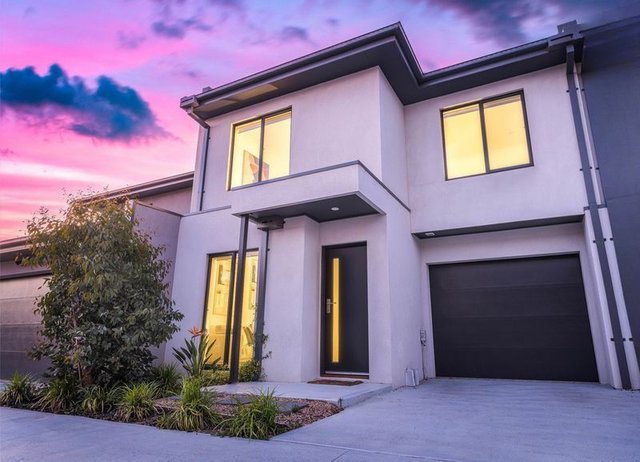 2/15 Thomas Street, VIC 3028