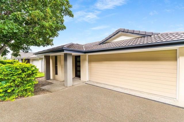 12 Summit Parade, QLD 4207