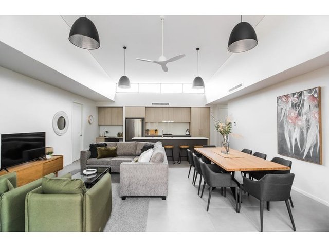 F2/176 Blaxland Road, NSW 2112