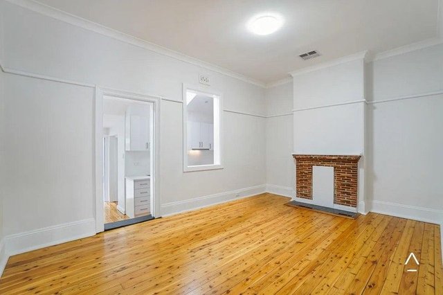 16 Bucknell Street, NSW 2042