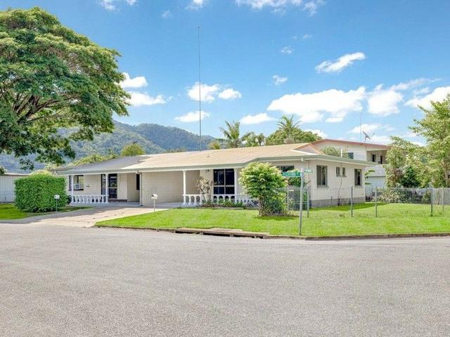 2/53 Hayward Street, QLD 4870