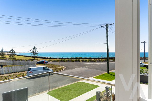 2/19 Stone Street, NSW 2295