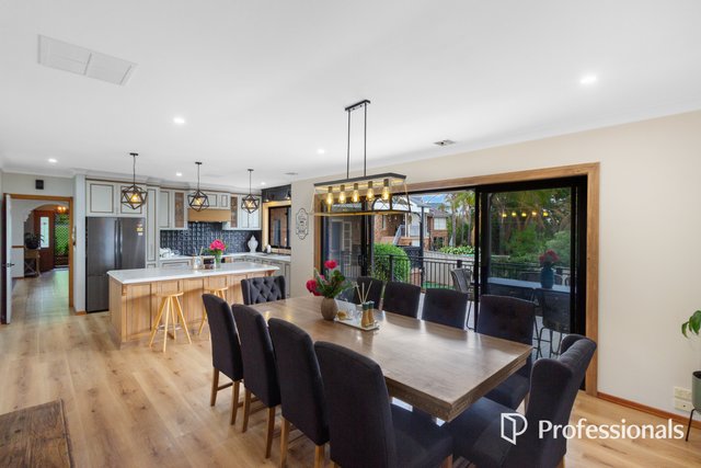 5 Melville Place, NSW 2650