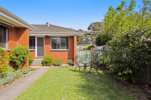 6/12 Elamo Road, VIC 3777