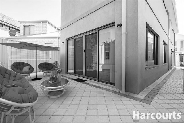 29/68 Hickman Road, WA 6210