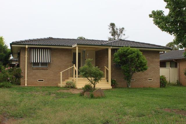 38 Marshall Street, NSW 2650