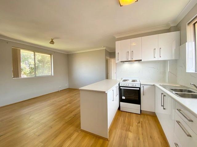 8/88 Northumberland Rd, NSW 2144