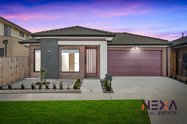 38 Petersfield Way, VIC 3064