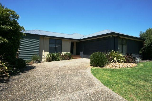 19 Norman Drive, VIC 3922